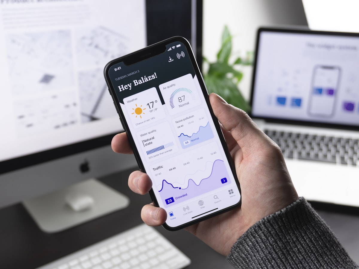 How to Monetize a Micro-SaaS Without Writing Code: Bubble, FlutterFlow, and Supabase