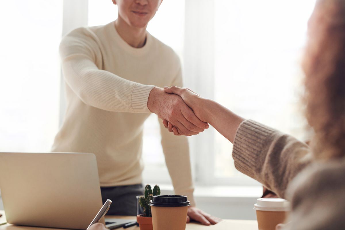 How to Negotiate Remote Tech Salaries, RSUs, and Equity Grants: The 2026 Total Compensation Playbook