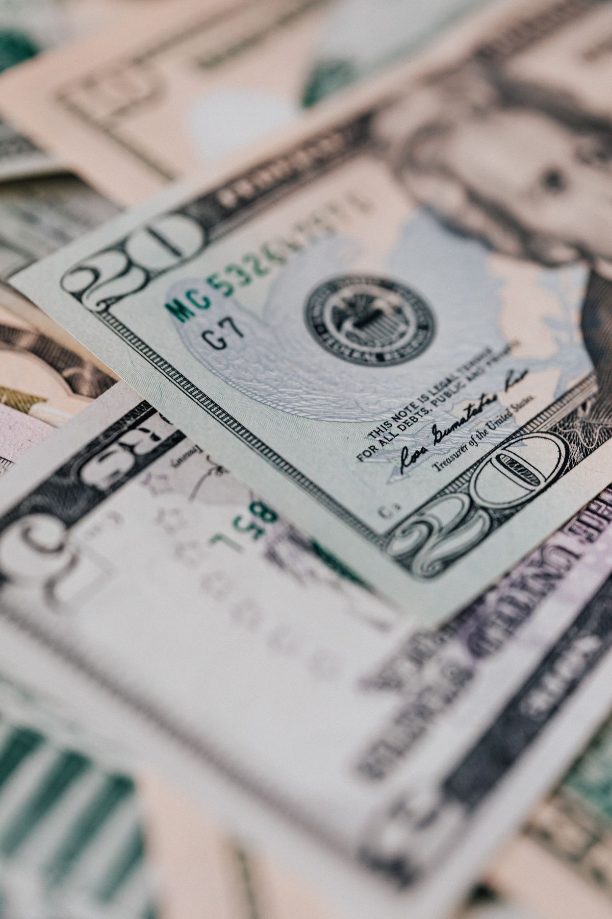 How to Land High-Paying Remote Engineering Contracts: Toptal, Gun.io, and Arc.dev Mastery